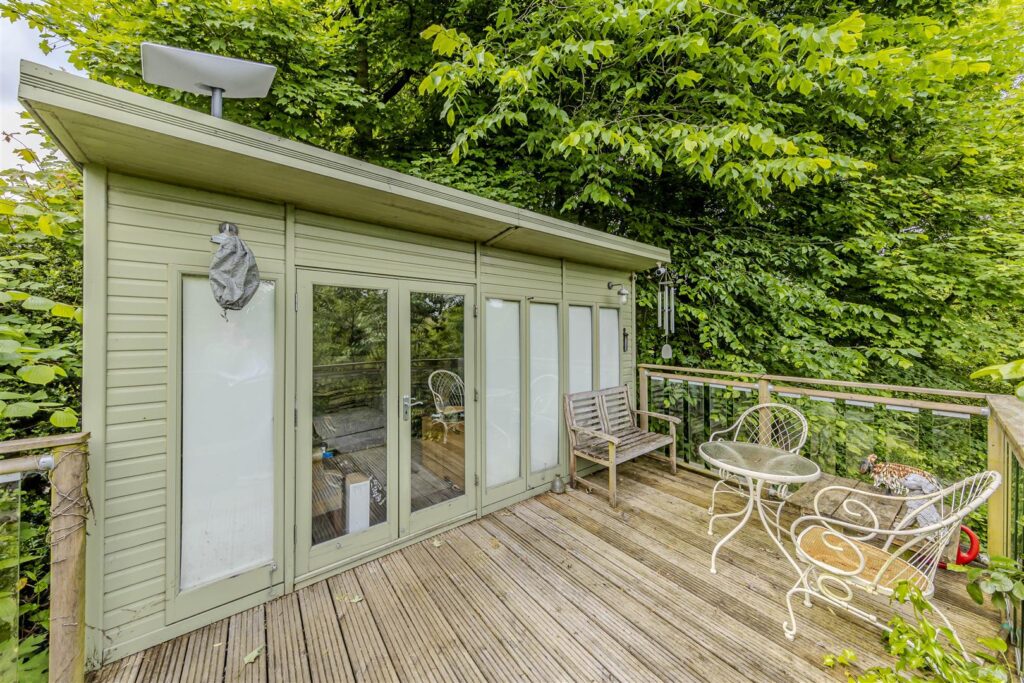 Butts Road, Ashover, Derbyshire, S45 0HW