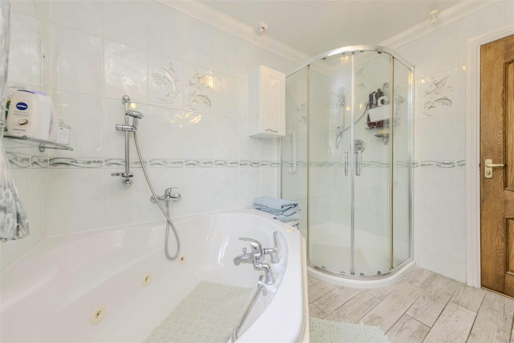 Birchall Close, Leek, Staffordshire, ST13 5RQ