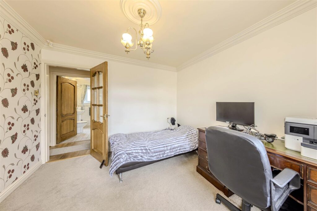 Birchall Close, Leek, Staffordshire, ST13 5RQ