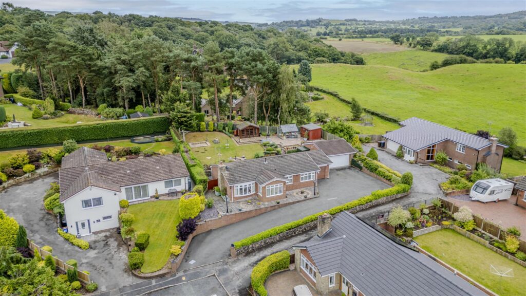 Birchall Close, Leek, Staffordshire, ST13 5RQ