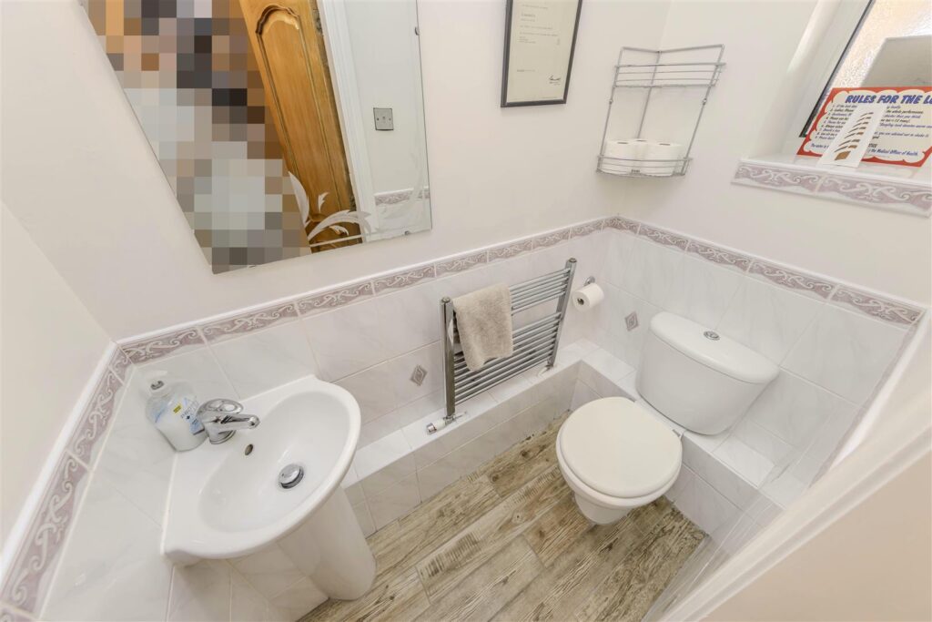 Birchall Close, Leek, Staffordshire, ST13 5RQ