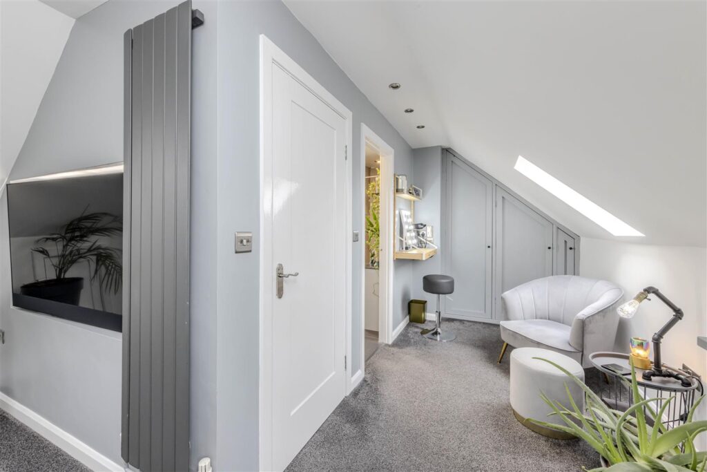 Meadow Close, Leek, Staffordshire, ST13 5TX