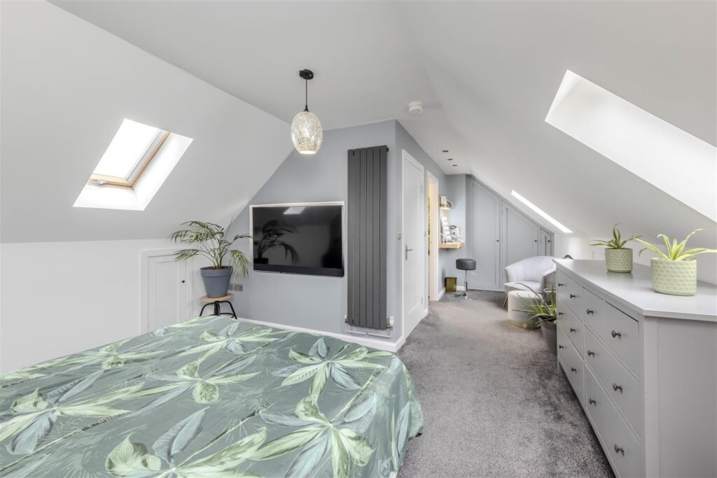 Meadow Close, Leek, Staffordshire, ST13 5TX