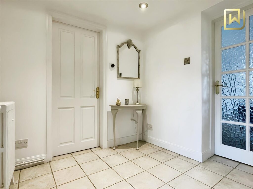 Park Lane, Endon, Stoke-On-Trent. ST9 9JA