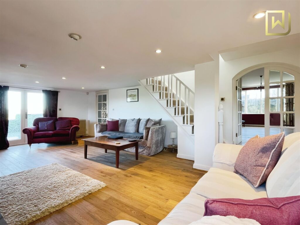 Park Lane, Endon, Stoke-On-Trent. ST9 9JA