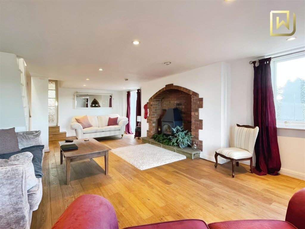 Park Lane, Endon, Stoke-On-Trent. ST9 9JA