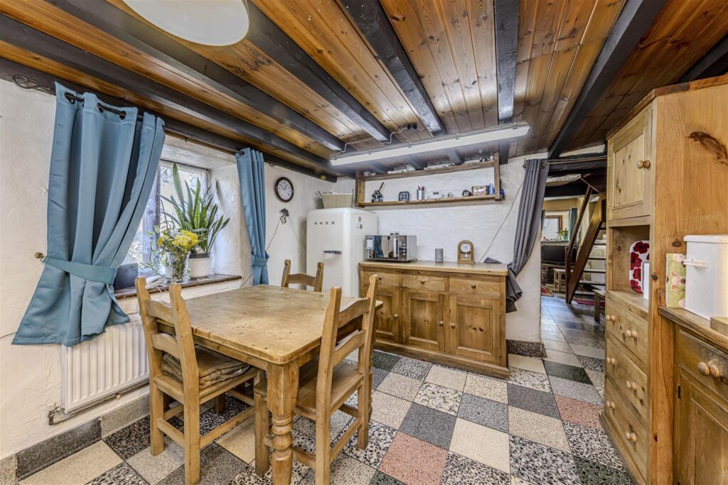 Butterton, Leek, Staffordshire, ST13 7SY