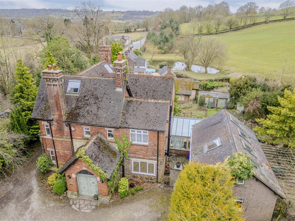 Leek Road, Longsdon, Staffordshire, ST9 9QF