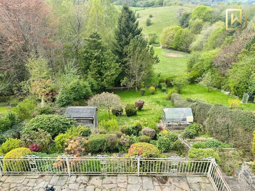 Ladderedge, Leek, Staffordshire, ST13 7AE