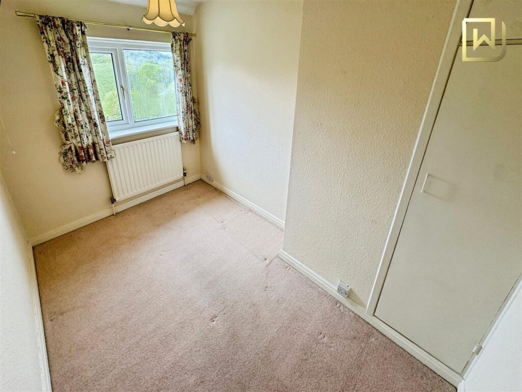 Ladderedge, Leek, Staffordshire, ST13 7AE