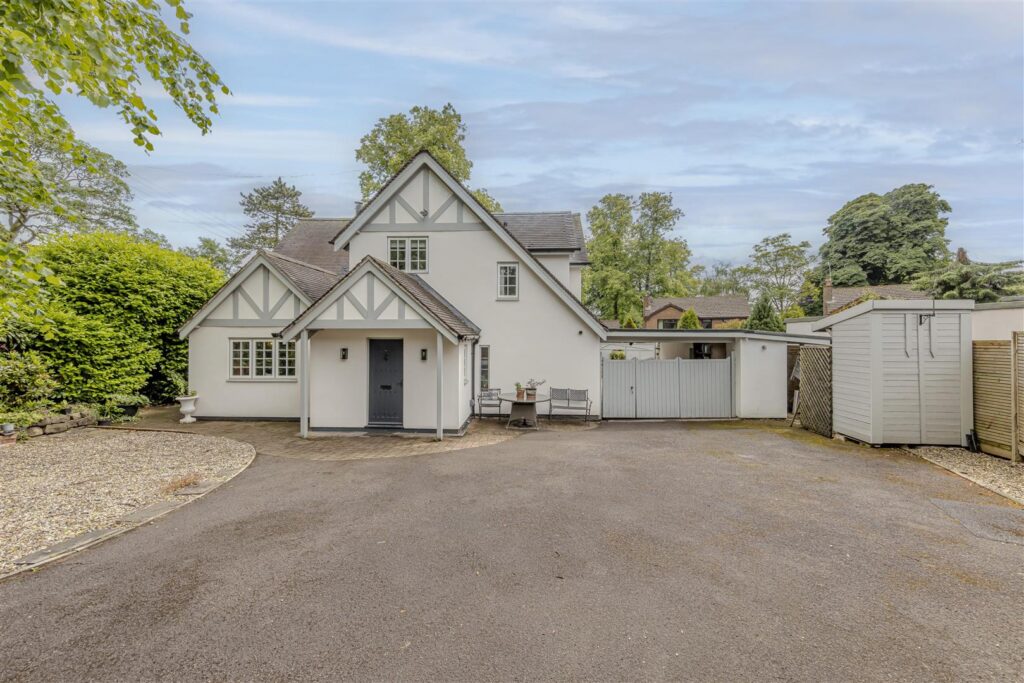Clay Lake, Endon, Staffordshire, ST9 9BU
