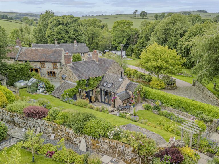 Douse Lane, Onecote, Nr Leek, Staffordshire, ST13 7RU