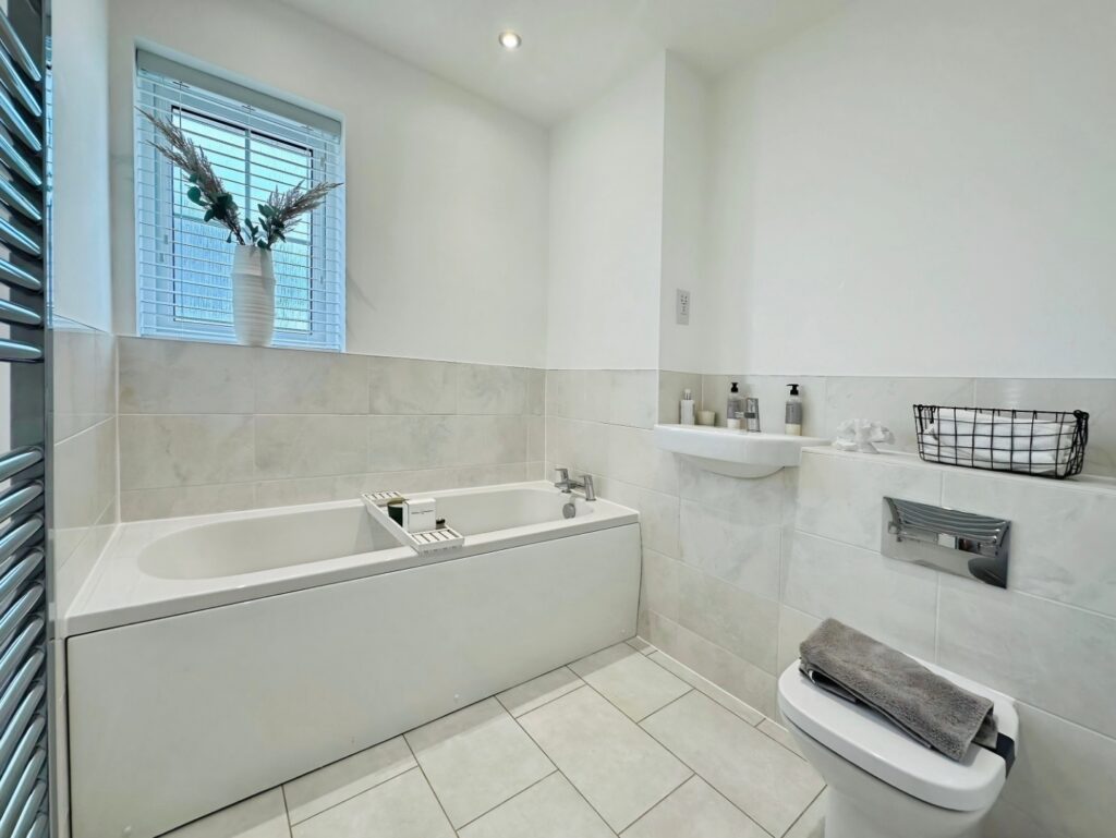 The Crescent, Stoke on Trent, ST3 6HR