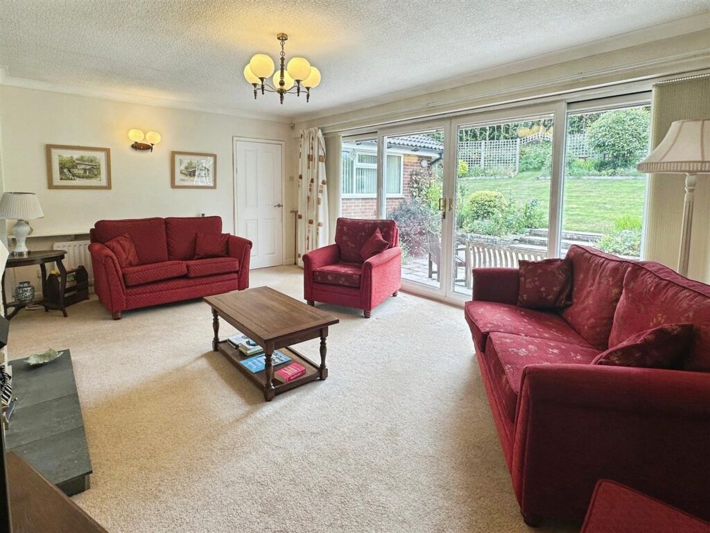 Sandybrook Lane, Leek, Staffordshire, ST13 5RZ