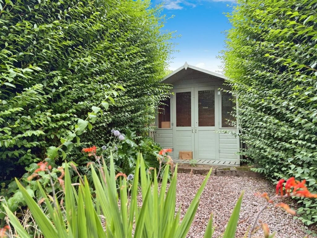 Newford Crescent, Milton, Stoke On Trent, ST2 7EB