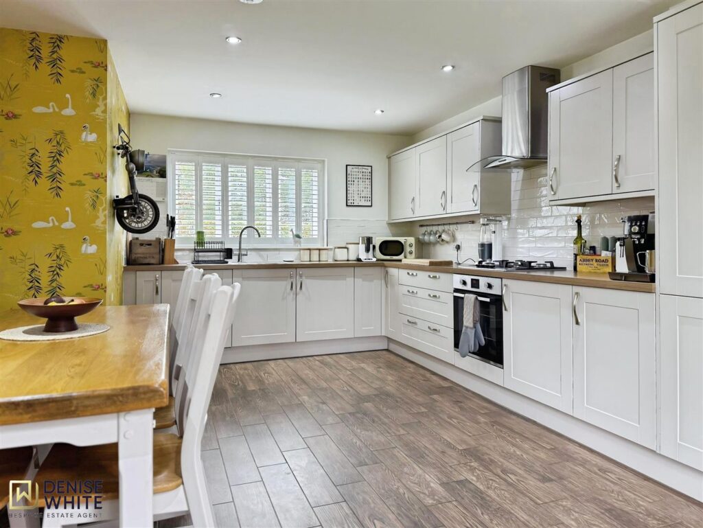 The Oaks, Cheadle Road, Cheddleton, Leek, Staffordshire,ST13 7BH