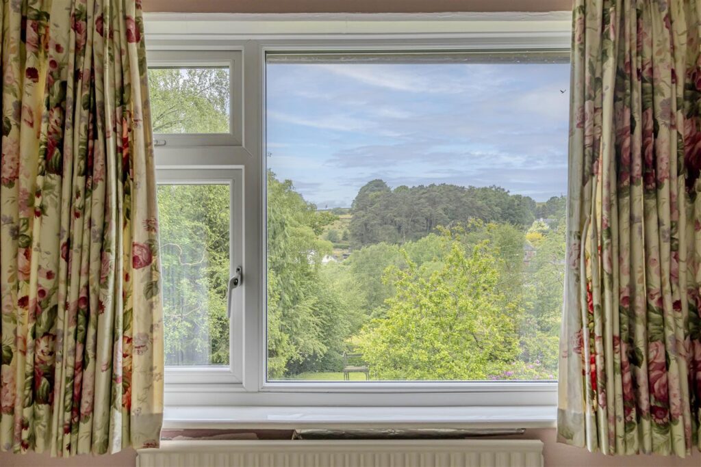 Sutherland Road, Longsdon, Staffordshire, ST9 9QD
