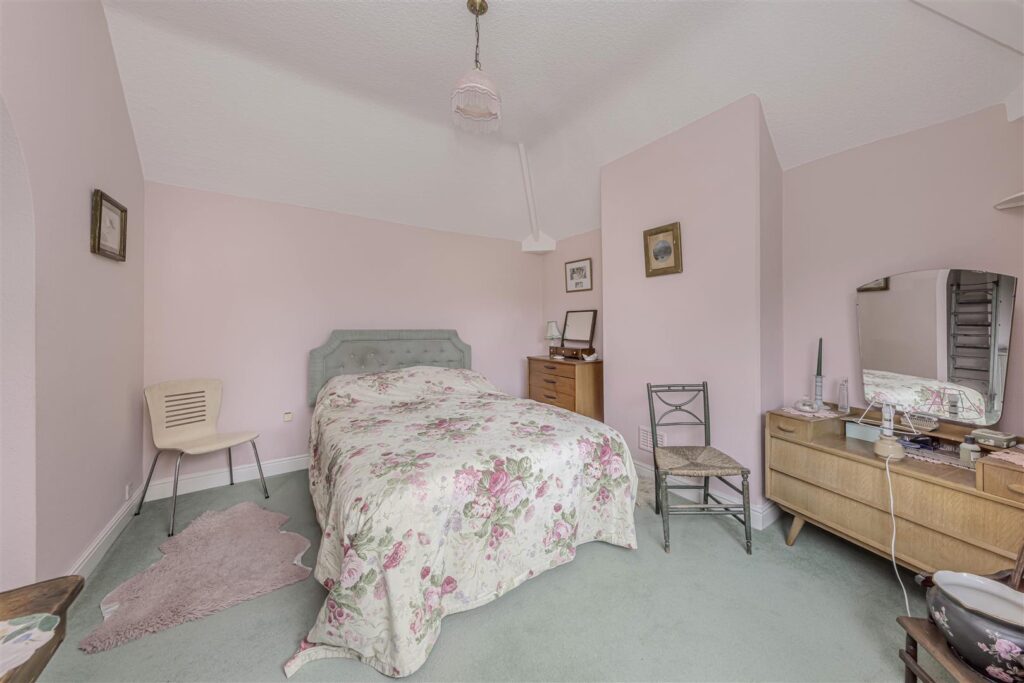 Sutherland Road, Longsdon, Staffordshire, ST9 9QD