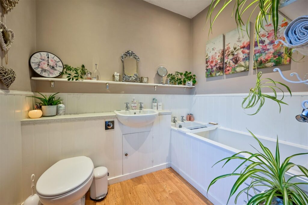 Bottomhouse, Nr. Leek, Staffordshire, ST13 7PA