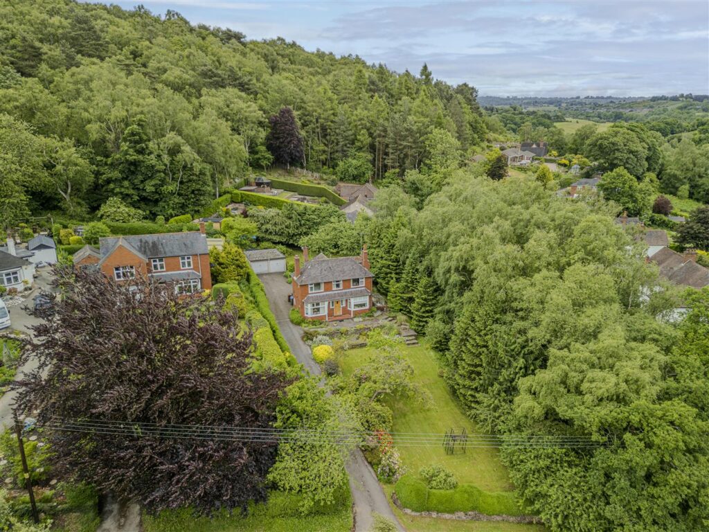 Sutherland Road, Longsdon, Staffordshire, ST9 9QD