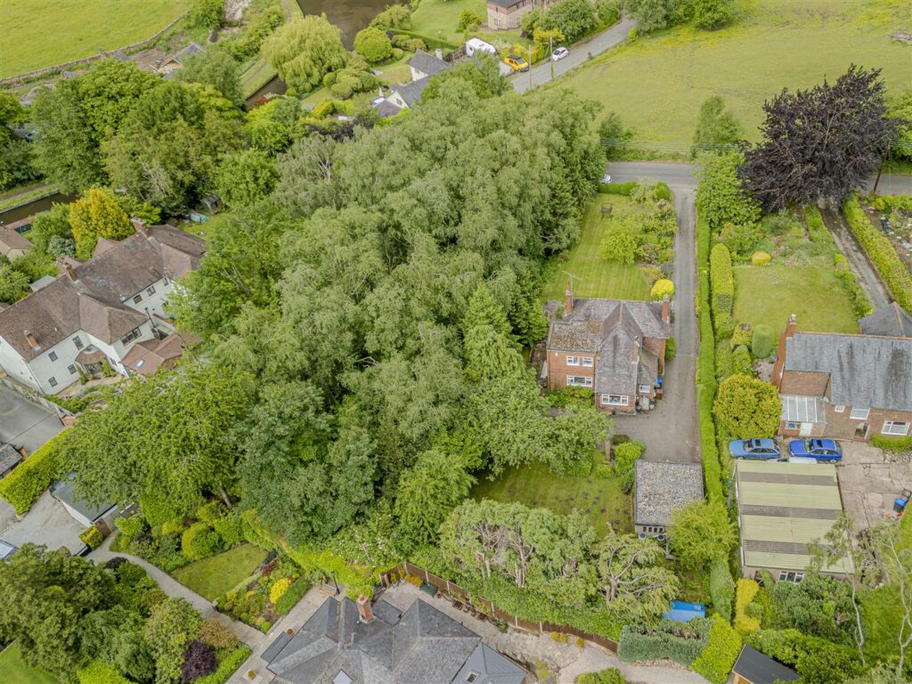 Sutherland Road, Longsdon, Staffordshire, ST9 9QD
