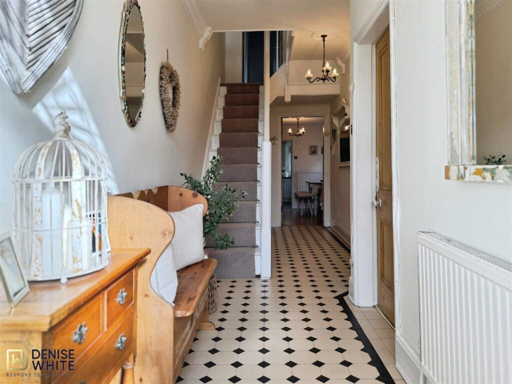 Orford Road, Endon, Staffordshire, ST9 9DX