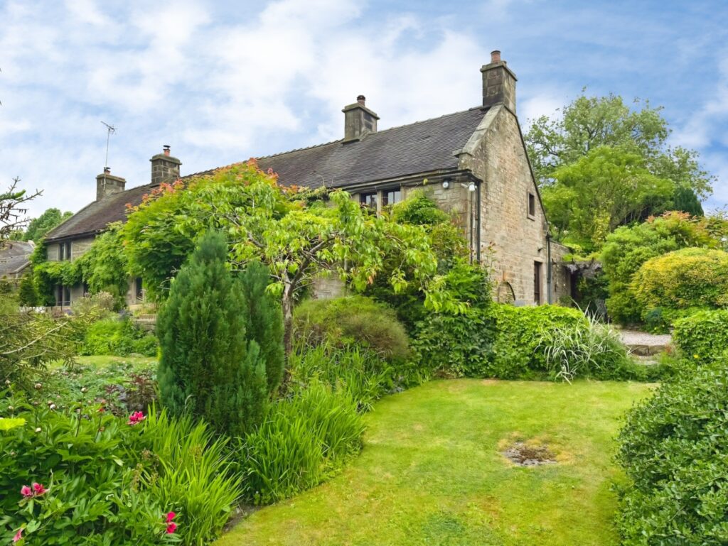 Butterton, Staffordshire, ST13 7SY