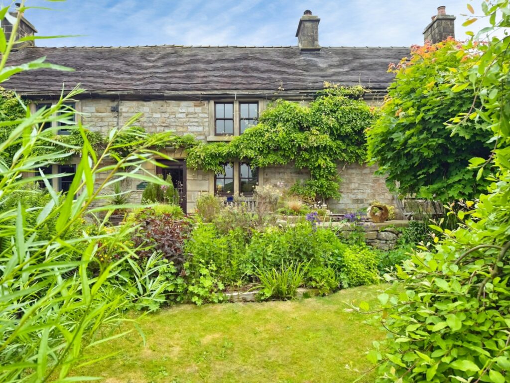 Butterton, Staffordshire, ST13 7SY
