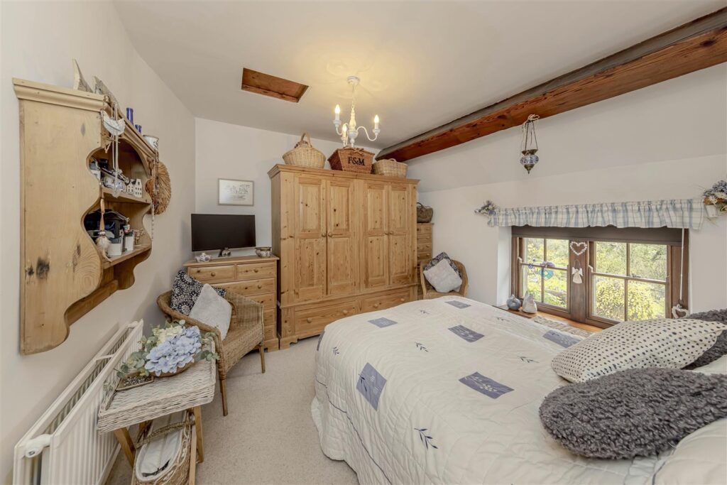 Butterton, Staffordshire, ST13 7SY