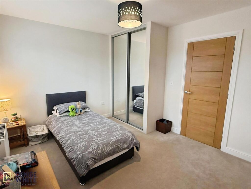 Rookery Close, Upper Tean, Staffordshire, ST10 4FS