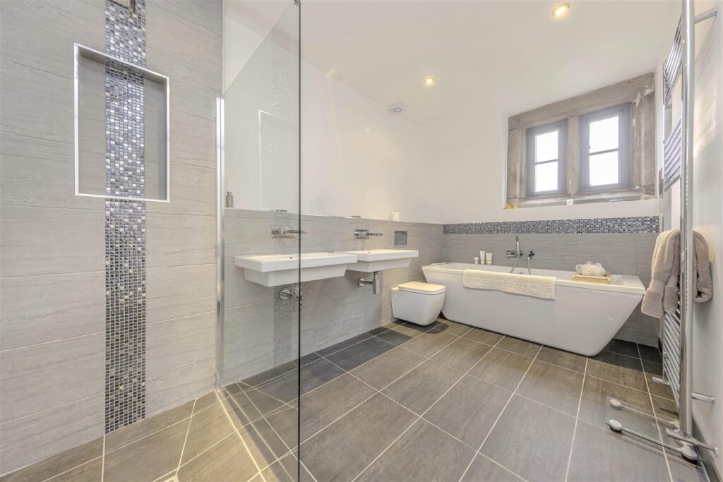 Knypersley Hall, Knypersley, Staffordshire, ST8 7AN