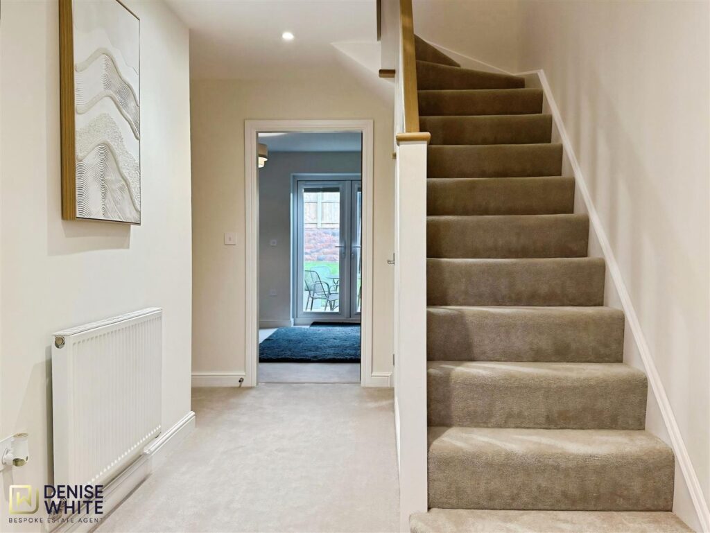 Rookery Close, Upper Tean, Staffordshire, ST10 4FS