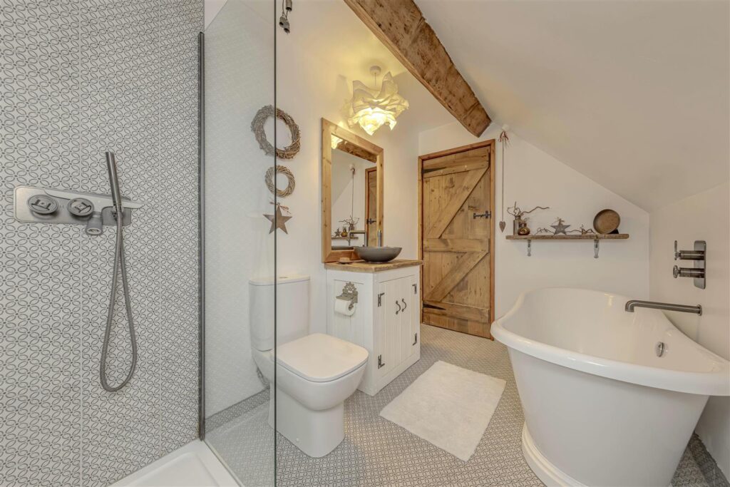 Butterton, Staffordshire, ST13 7SY