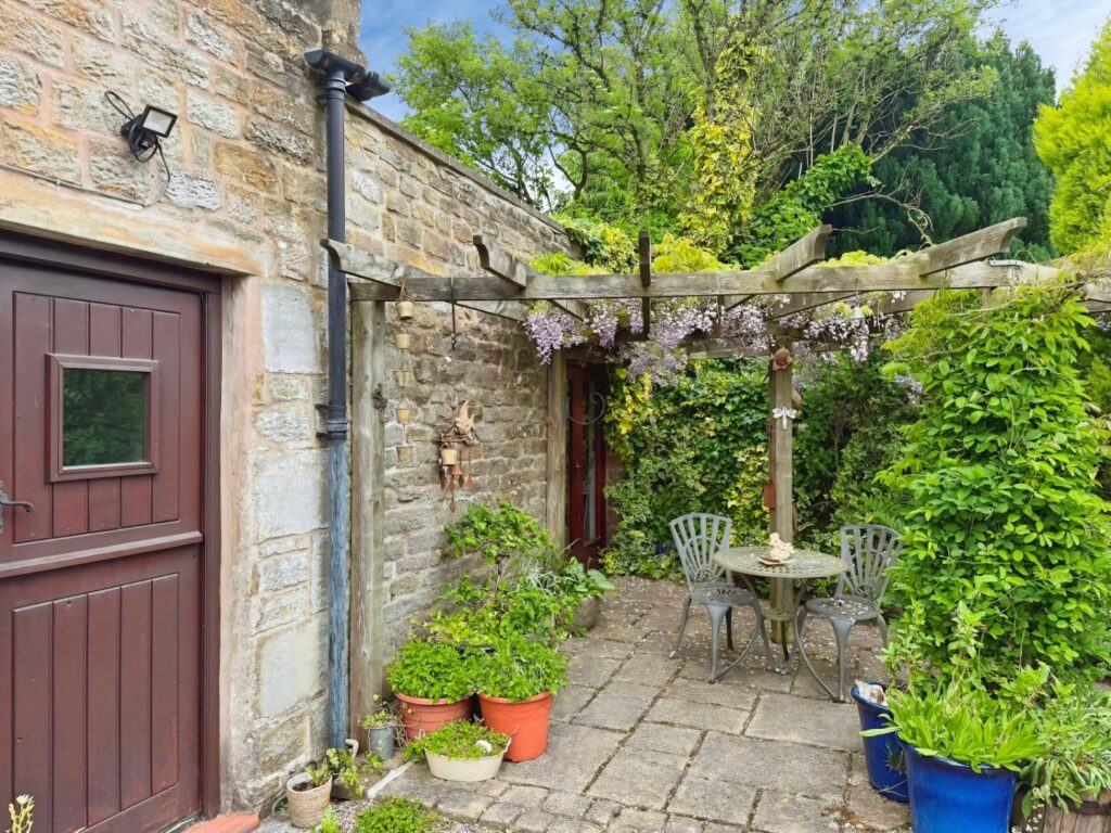 Butterton, Staffordshire, ST13 7SY