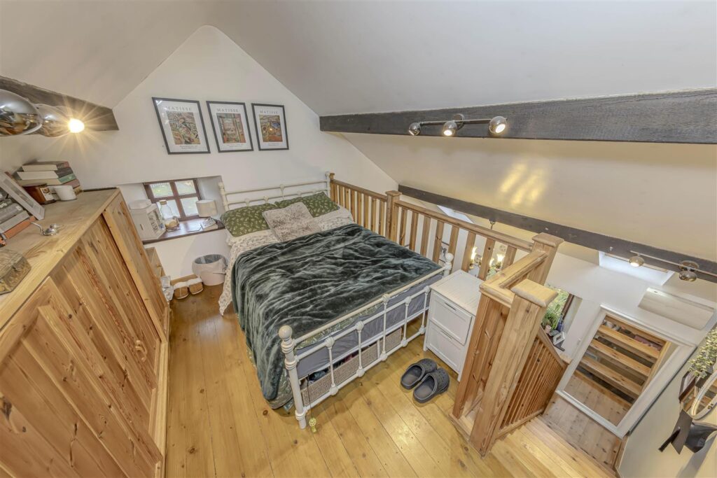 Butterton, Staffordshire, ST13 7SY