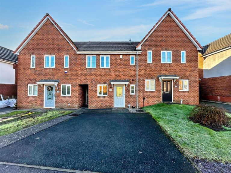 Warners Drive, Weston Coyney, Stoke-On-Trent, ST3 6PX