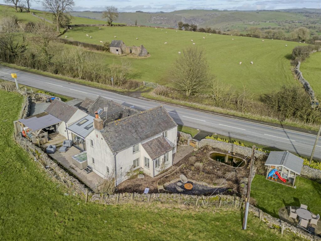 Swinscoe, Near Ashbourne, DE6 2HS