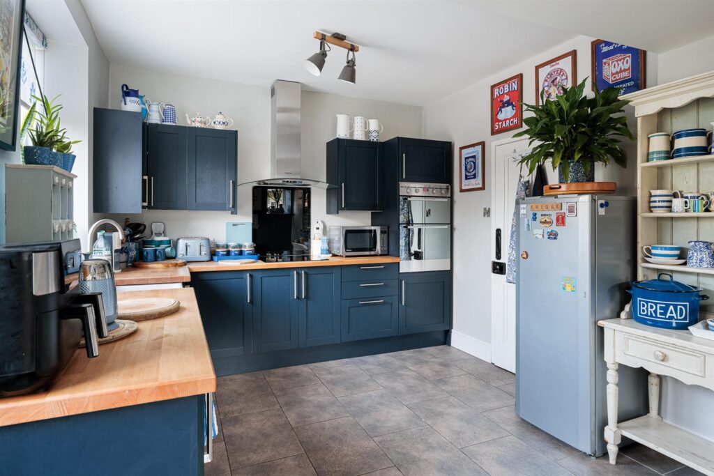 Black Lane, Whiston, Staffordshire, ST10 2HZ