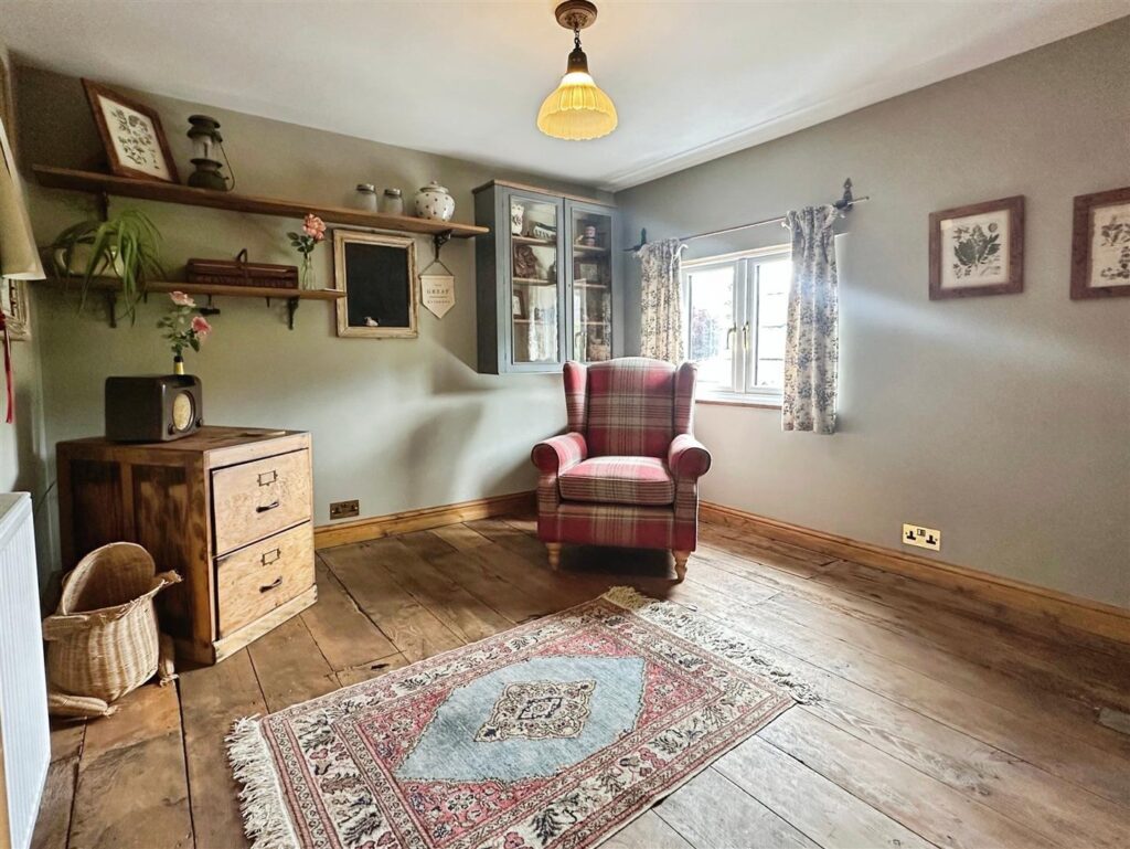 The Square, Oakamoor, Stoke-On-Trent, ST10 3AB