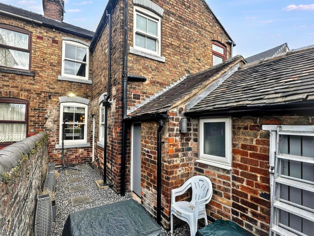 Hardman Street, Milton, Stoke on Trent, ST2 7ET