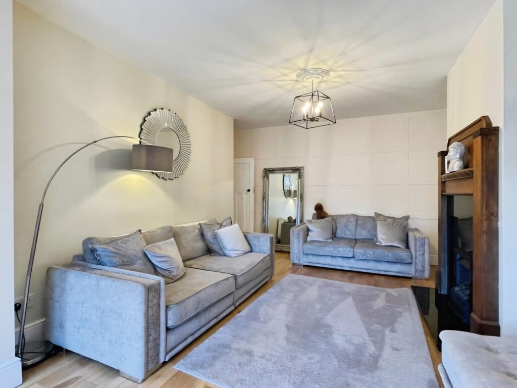 Sandy Lane, Newcastle, ST5 0LX