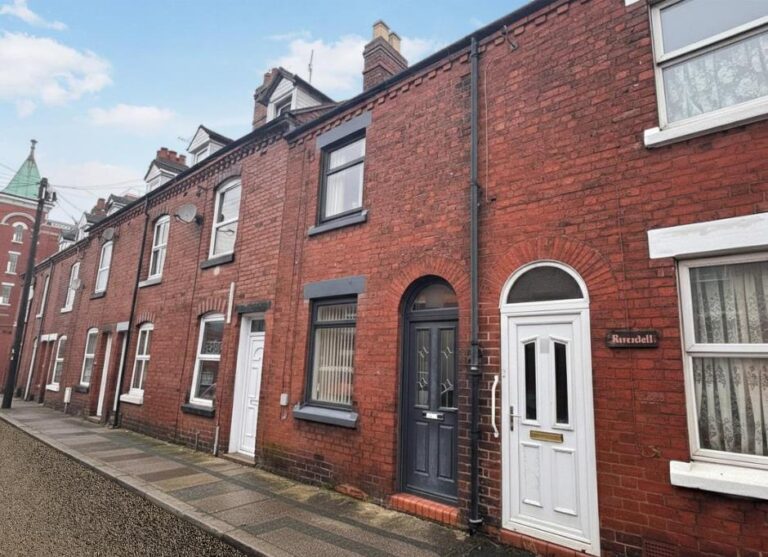 Waterloo Street, Leek, Staffordshire, ST13 8AS
