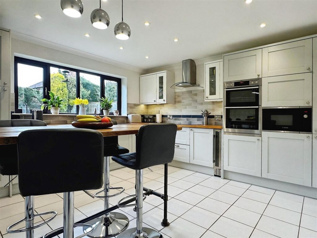 Tudor Way, Congleton, Cheshire, CW12 4AS