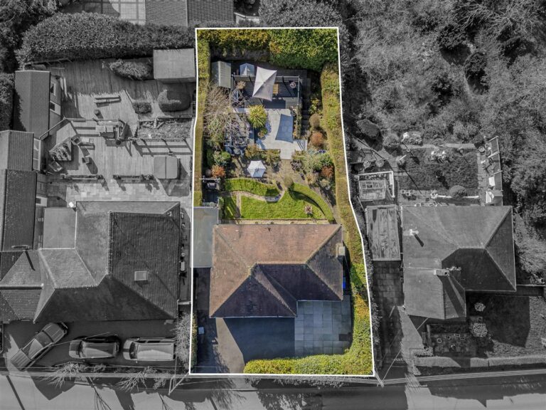 Gravelly Bank, Meir Heath, Stoke-On-Trent, ST3 7EG