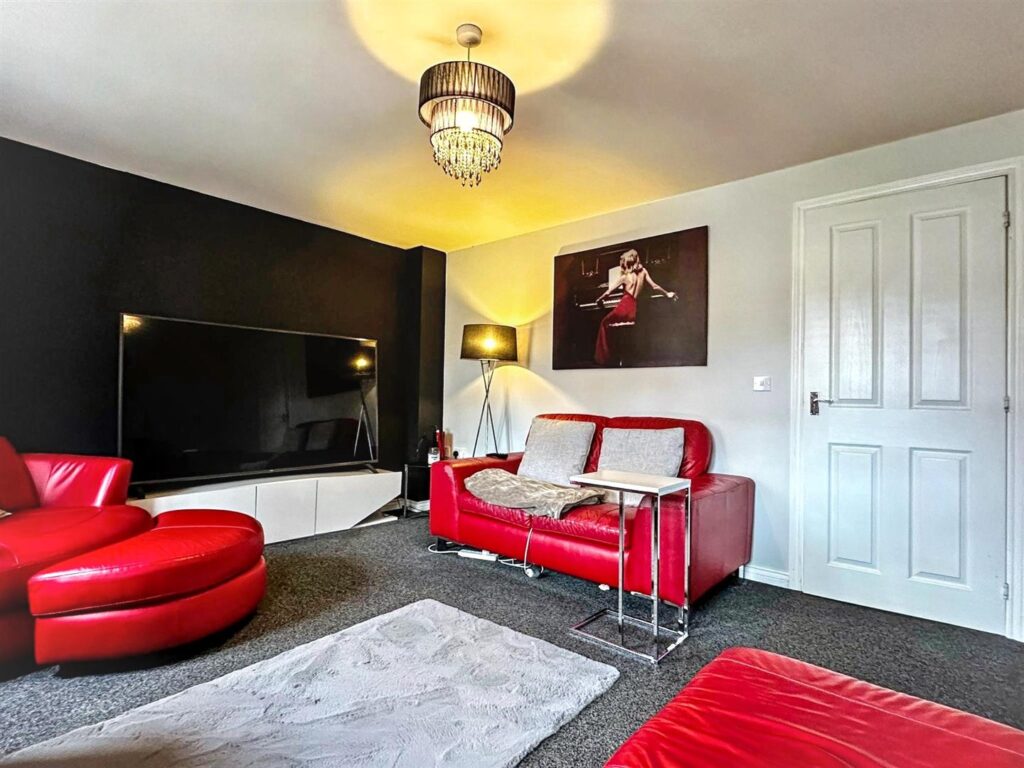 Burtree Drive, Norton Heights, Staffordshire, ST6 8GY