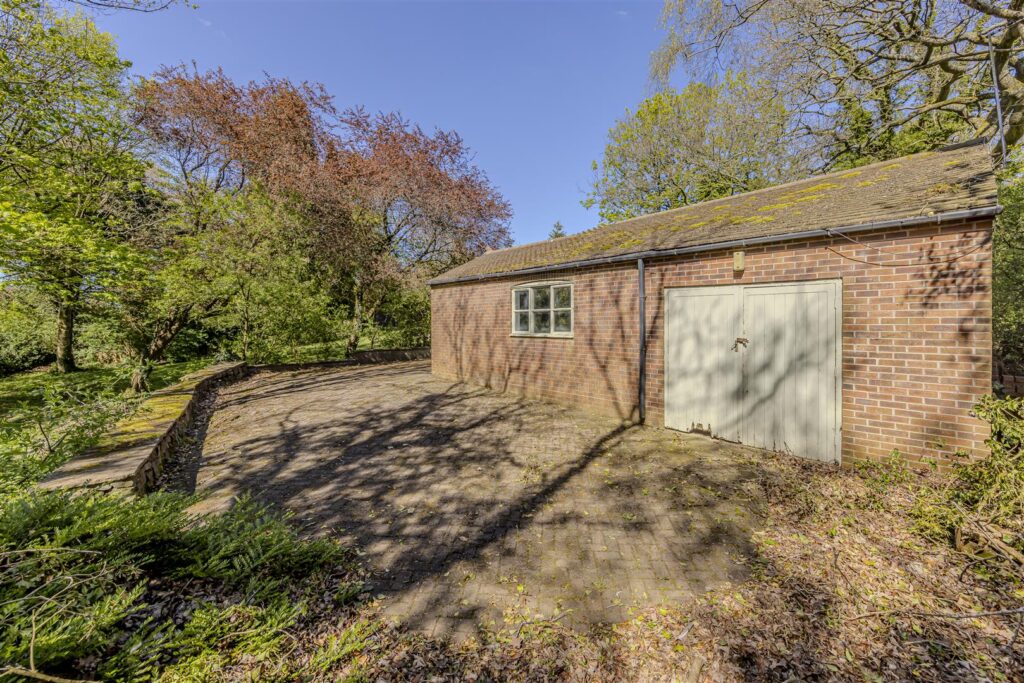 Honeysuckle Lane, Longsdon, Staffordshire, ST9 9QN