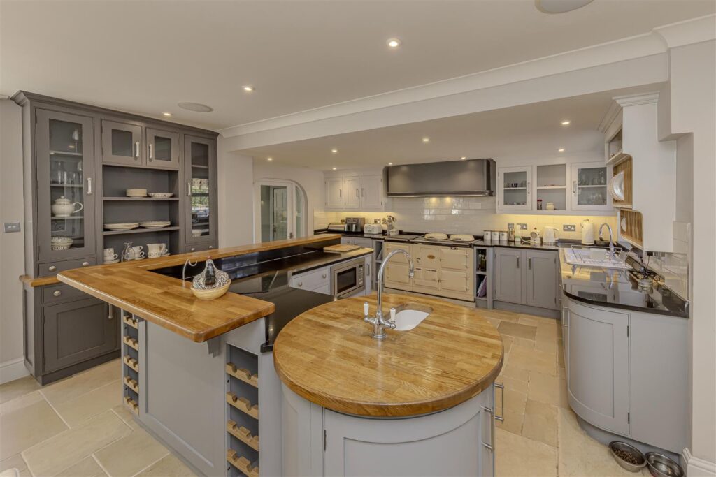 Honeysuckle Lane, Longsdon, Staffordshire, ST9 9QN