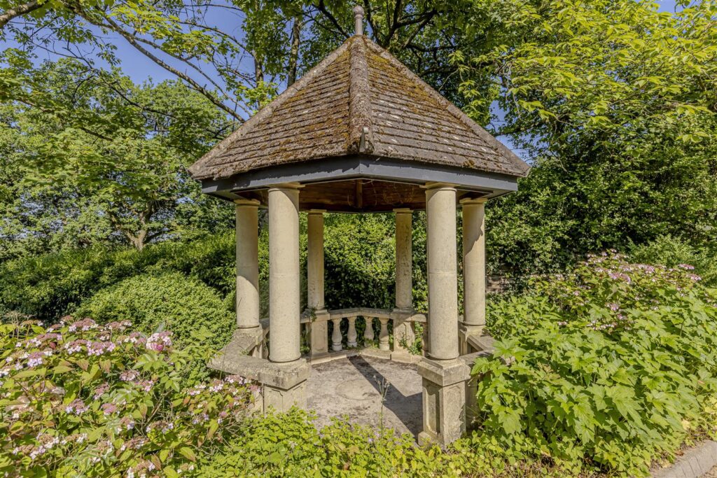Honeysuckle Lane, Longsdon, Staffordshire, ST9 9QN