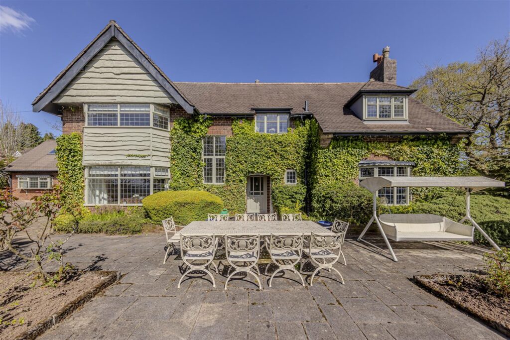 Honeysuckle Lane, Longsdon, Staffordshire, ST9 9QN