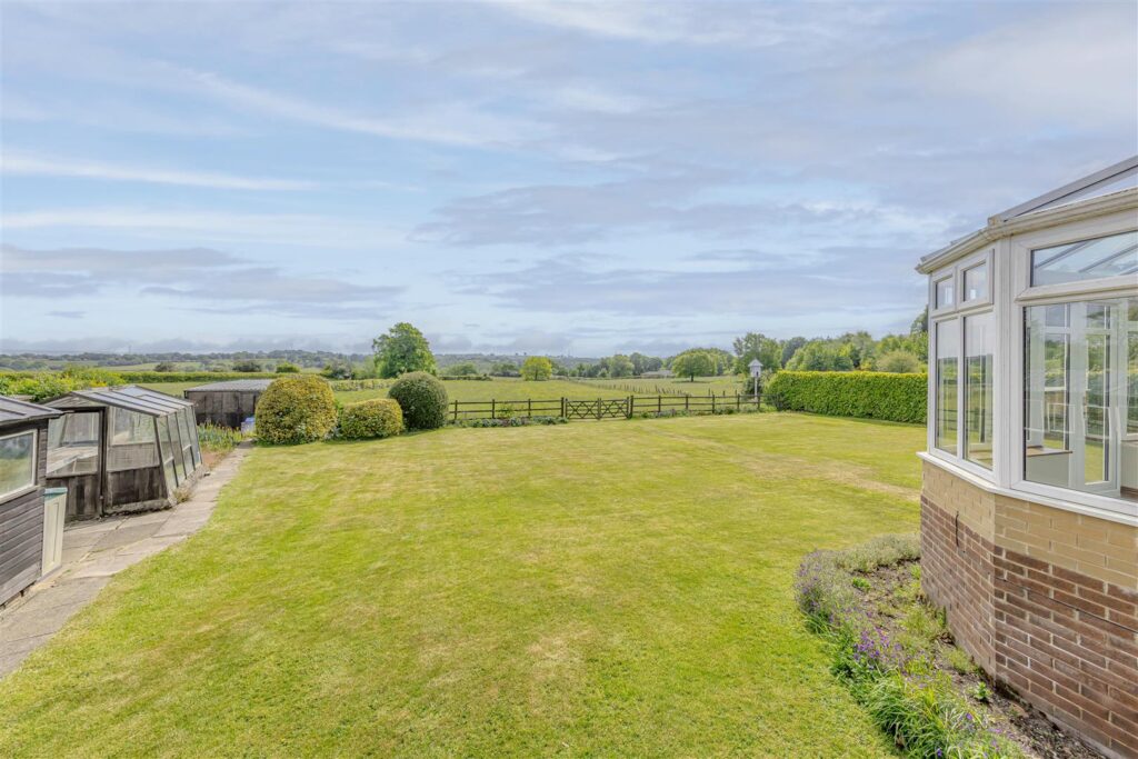 Clewlows Bank, Bagnall, Staffordshire, ST9 9LP
